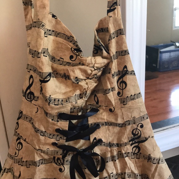 Dress - Picture 2 of 5